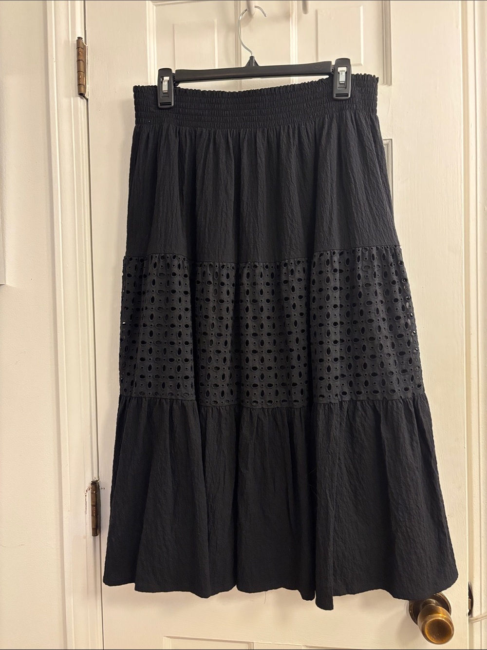 Nine West Black Eyelet Tiered Midi Skirt Medium